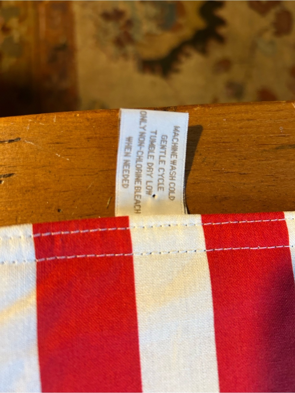 Williams Sonoma Red and White Striped reverse to stars set of 8 placemats